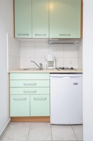 Victoria Studios & Apartments