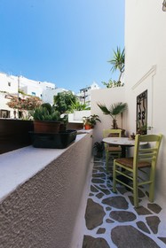 Arco Naxos Luxury Apartments