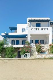Crystal Naxos 1 Studios at Mikri Vigla
