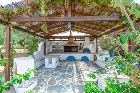 Crystal Naxos 1 Studios at Mikri Vigla