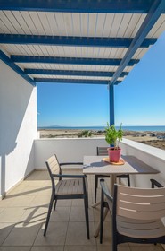 Crystal Naxos 1 Studios at Mikri Vigla