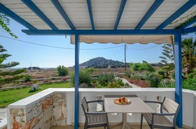 Crystal Naxos 1 Studios at Mikri Vigla