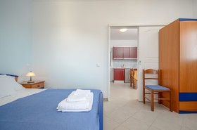 Crystal Naxos 1 Studios at Mikri Vigla