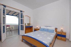 Crystal Naxos 1 Studios at Mikri Vigla