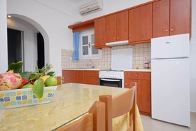 Crystal Naxos Apartments