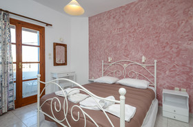 Depis Economy Studios & Apartments