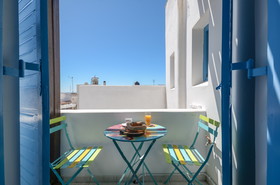 Depis Economy Studios & Apartments