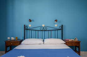 Depis Economy Studios & Apartments