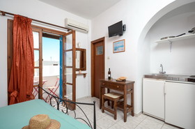 Depis Economy Studios & Apartments