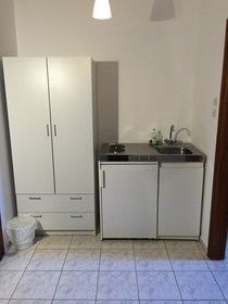 Depis Economy Studios & Apartments