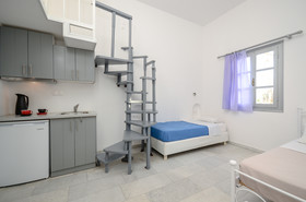 Depis Suites & Apartments