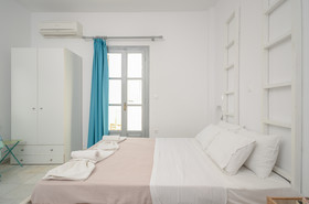 Depis Suites & Apartments