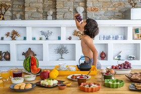 ELaiolithos Luxury Retreat