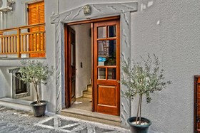 Golden Beach Studios Down Town