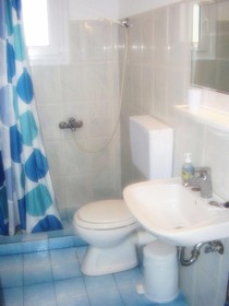 Ikaros Studios & Apartments