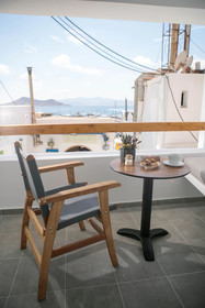 Kissos Luxury Suites