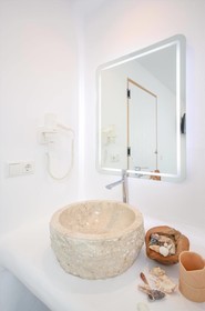 Ktima Lino Studios & Suites