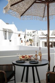 Makava Suites Naxos