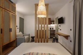 Makava Suites Naxos