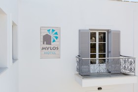 Mylos Hotel
