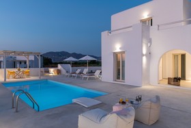 Naxian Lounge Villas