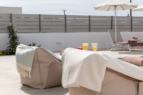 Naxian Lounge Villas