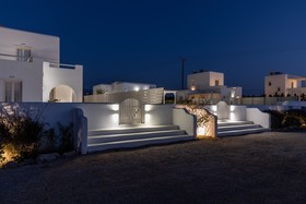 Naxian Lounge Villas