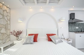 Naxos Evilion Luxury Apartments