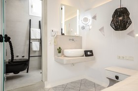 Naxos Evilion Luxury Apartments