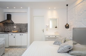 Naxos Evilion Luxury Apartments