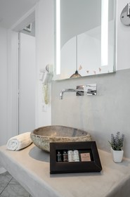 Naxos Evilion Luxury Apartments