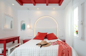 Naxos Evilion Luxury Apartments