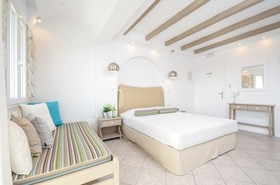 Naxos Evilion Luxury Apartments