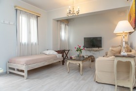 Nikos Verikokos Studios