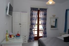 Naxos Cave Suites