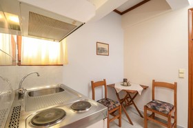 Rena Valetta Studios