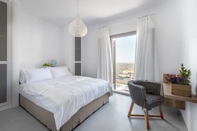 Seven Suites Naxos