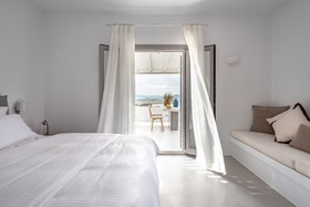 Seven Suites Naxos