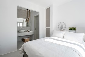 Seven Suites Naxos