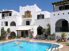 Spiros Hotel