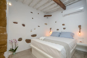 Venetian Suites