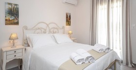 Sea & Olives Holiday Villas