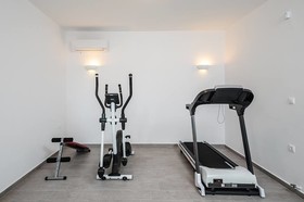 Sea & Olives Holiday Villas