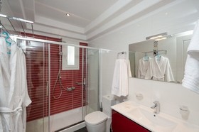 Sea & Olives Holiday Villas