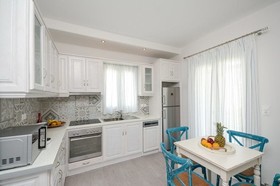 Sea & Olives Holiday Villas