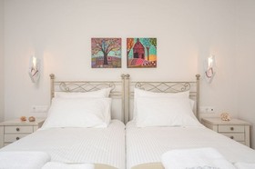 Sea & Olives Holiday Villas