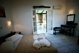 Studios Vrettos