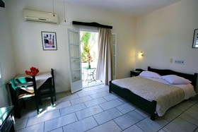 Studios Vrettos