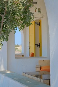 Ailouros Summer Hotel
