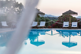 Paros Land Hotel